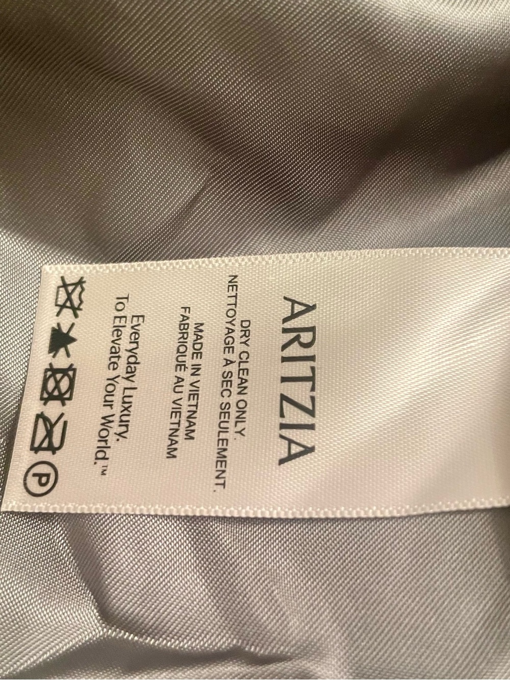Aritzia Wilfred Little Cropped Crepette Jacket Smoky Sage Green Size X Small NWT - Picture 10 of 10